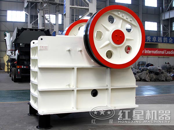 德版顎式破碎機側面 德版顎式破碎機側面