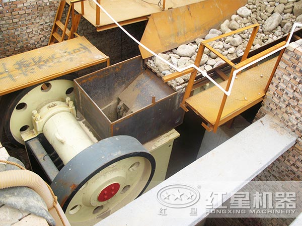 制沙生產線碎石現場 制沙生產線碎石現場