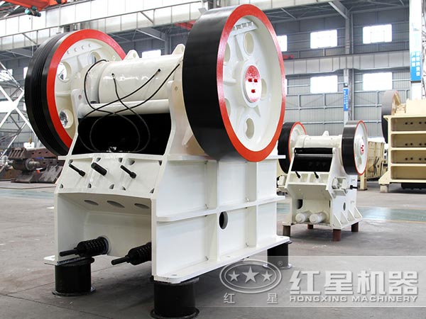 礦山顎式破碎機 礦山顎式破碎機