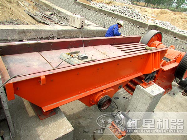 砂石生產(chǎn)線現(xiàn)場 砂石生產(chǎn)線現(xiàn)場