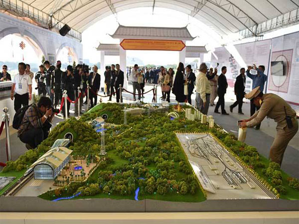 中泰鐵路 中泰鐵路