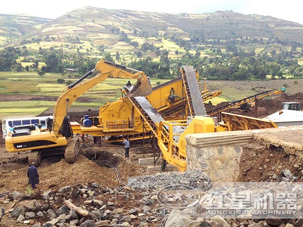 移動破碎站旅游扶貧工作現場 移動破碎站旅游扶貧工作現場