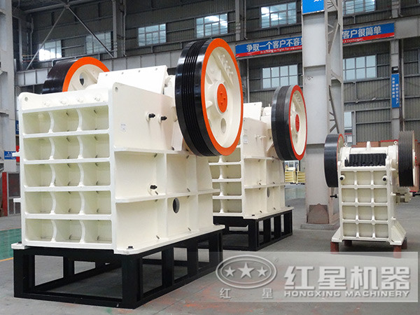 顎式破碎機 顎式破碎機