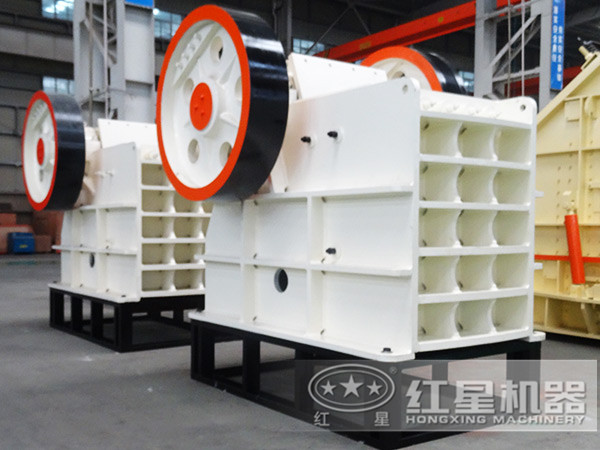 顎式破碎機 顎式破碎機