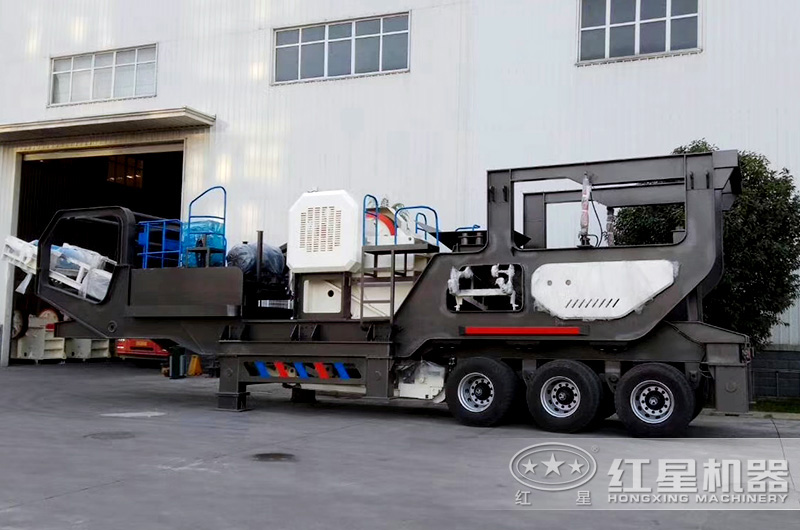 小型移動顎式砂石粉碎機 小型移動顎式砂石粉碎機