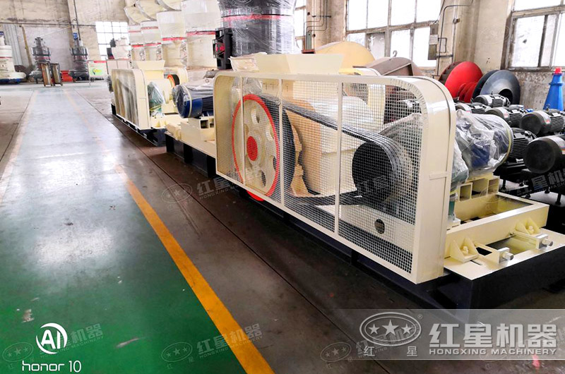 對輥式粉碎機 對輥式粉碎機