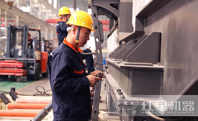 定期檢查破碎機  定期檢查破碎機