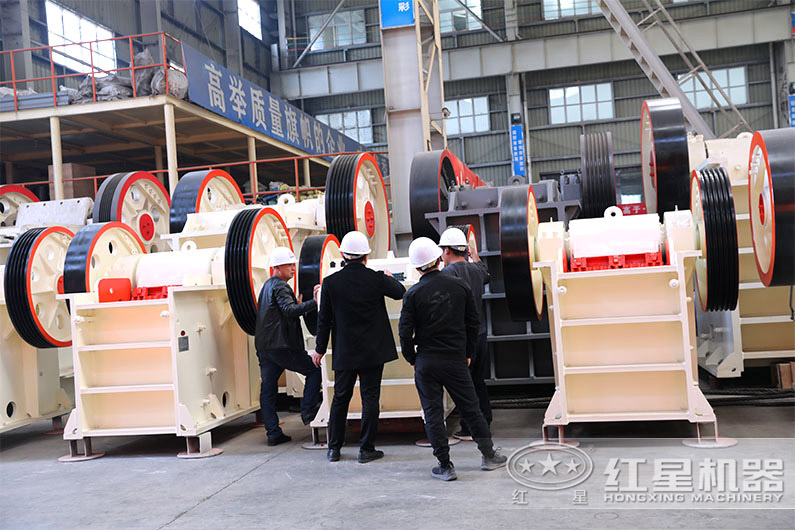 顎式破碎機 顎式破碎機