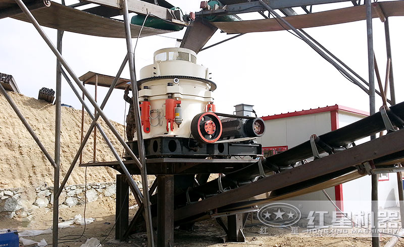 圓錐破碎機現場實拍 圓錐破碎機現場實拍