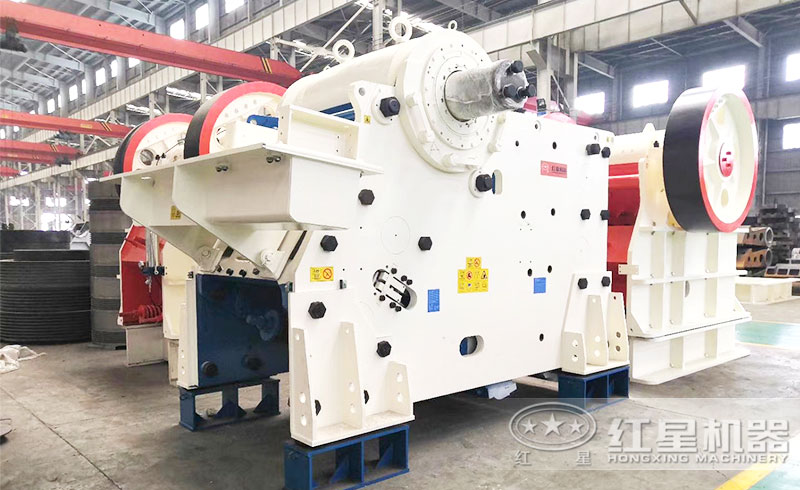 顎式破碎機設備實拍 顎式破碎機設備實拍