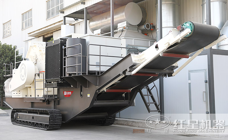 履帶式移動(dòng)細(xì)碎機(jī) 履帶式移動(dòng)細(xì)碎機(jī)